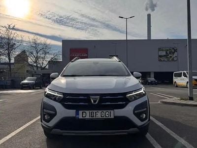 Second-hand Dacia Jogger 100 CP (73 kW) 2022 Monovolum