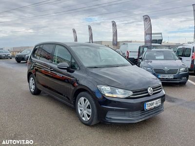 second-hand VW Touran 1.6 TDI SCR (BlueMotion Technology) DSG Comfortline