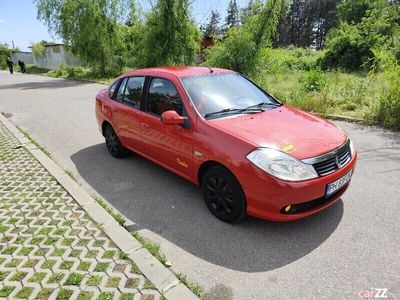Renault Symbol II