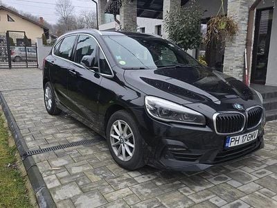 Culoarenegru Second-hand 2020 BMW 216 Monovolum | 12.300 EUR