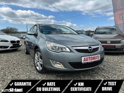 Second-hand Opel Astra Edition 140 CP (102 kW) 2011 Culoaregri Hatchback