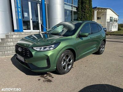 Culoareverde Utilizat 2024 Ford Kuga SUV | 25.500 EUR (Scump)
