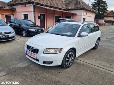 second-hand Volvo V50 DRIVe Kinetic