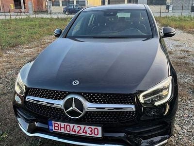 Negru Second-hand 2019 Mercedes GLC200 Advanced SUV | 31.999 EUR (Preț bun)