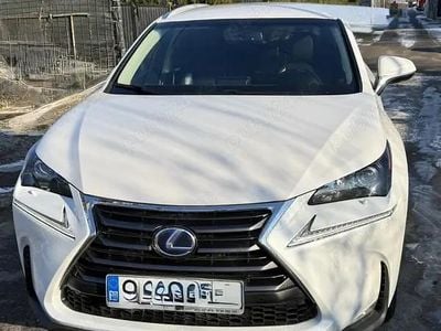 Second-hand Lexus NX300h Executive Line 200 CP (147 kW) 2017 Alb SUV