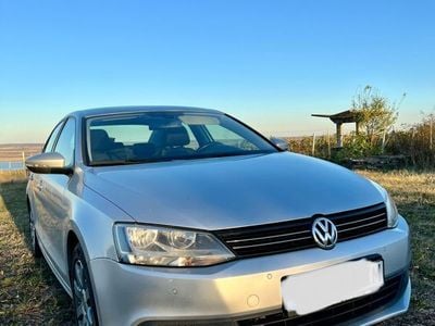 Second-hand VW Jetta 105 CP (77 kW) 2012 Gri Berlinǎ