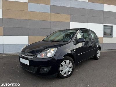 Culoarealbastru Utilizat 2007 Ford Fiesta Trend Hatchback | 2.190 EUR (Preț bun)