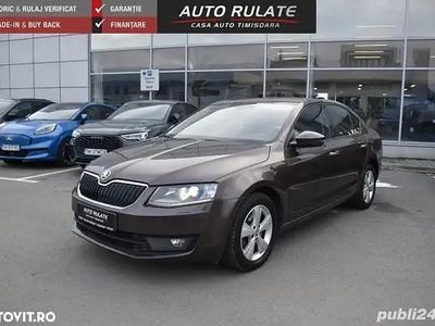 Utilizat 2014 Skoda Octavia Ambition Berlinǎ | 8.990 EUR (Scump)