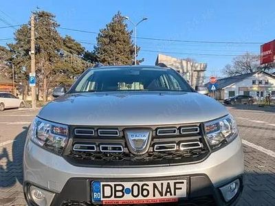 Second-hand Dacia Logan Stepway 70 CP (51 kW) 2020 Gri Berlinǎ