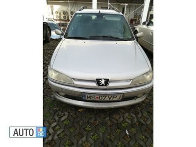 Peugeot 306