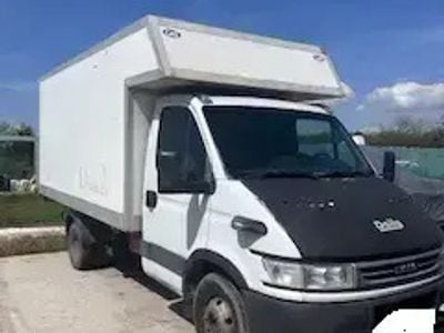 Second-hand Iveco Daily 122 CP (89 kW) 2005