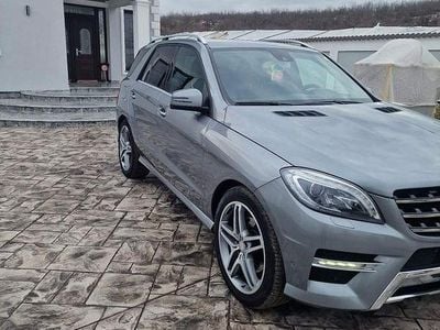 Culoaregri Second-hand 2015 Mercedes ML350 SUV | 18.500 EUR (Puțin scump)
