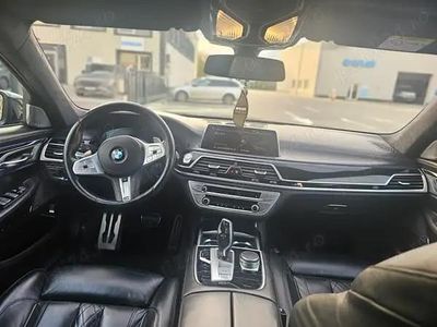 Utilizat 2019 BMW 750 Berlinǎ | 41.000 EUR