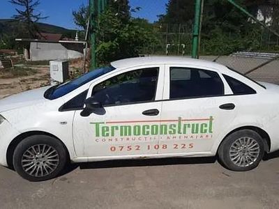 Second-hand Fiat Linea 77 CP (56 kW) 2011 Berlinǎ