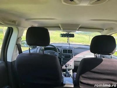 Utilizat 2010 Dodge Journey SUV | 3.000 EUR