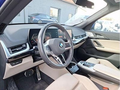 Second-hand BMW X1 Comfort Edition 156 CP (114 kW) 2025 Albastru portimao metalizat metalizat SUV