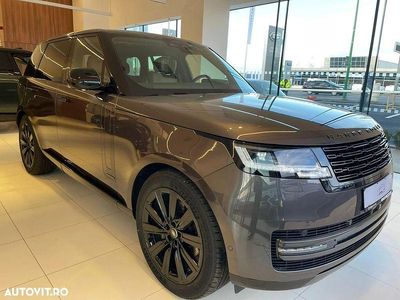 Culoaremaro Nouă 2025 Land Rover Range Rover Autobiography SUV | 168.795 EUR