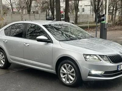 Argintiu Utilizat 2019 Skoda Octavia Style Berlinǎ | 13.999 EUR (Preț OK)