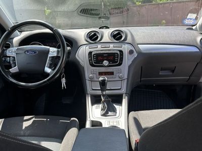 second-hand Ford Mondeo Turnier 2.0 TDCi Aut. Ambiente