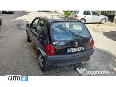 Second-hand Opel Corsa 45 CP (33 kW) 1996 Albastru Hatchback