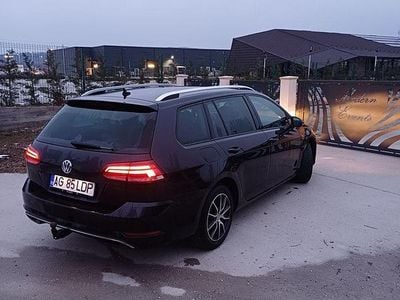 Second-hand VW Golf VII Life 116 CP (85 kW) 2018 Culoarenegru Break