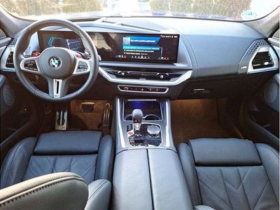 Marina bay blue metallic metalizat Second-hand 2024 BMW XM Comfort Edition SUV | 111.417 EUR (Puțin scump)