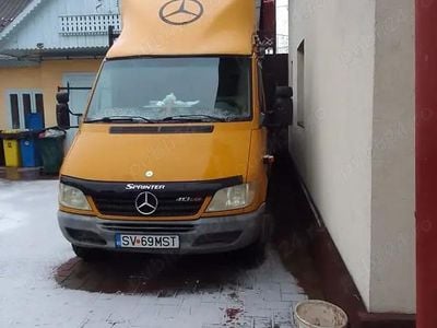 Second-hand Mercedes Sprinter 130 CP (95 kW) 2002 Van