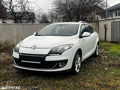 Culoarealb Second-hand 2012 Renault Mégane GrandTour Expression Break | 3.800 EUR (Preț bun)