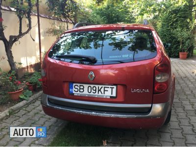 Second-hand Renault Laguna II 120 CP (88 kW) 2001 Rosu Break