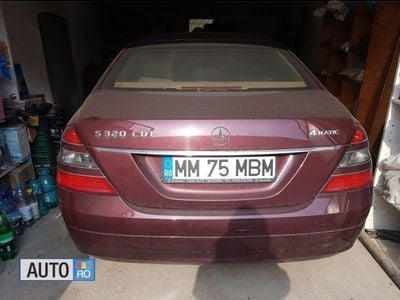 Second-hand Mercedes S320 140 CP (102 kW) 2007 Rosu Berlinǎ