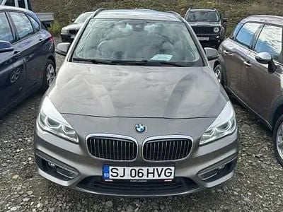 Utilizat 2015 BMW 218 Active Tourer Monovolum | 10.400 EUR