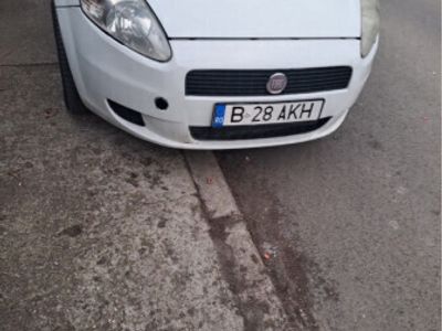 second-hand Fiat Punto 2010 masina