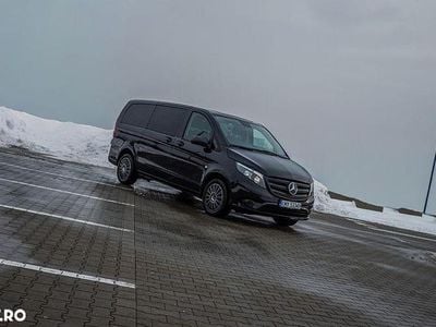 Second-hand Mercedes Vito 136 CP (100 kW) 2023 Culoarenegru Van