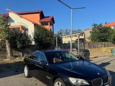 BMW 730