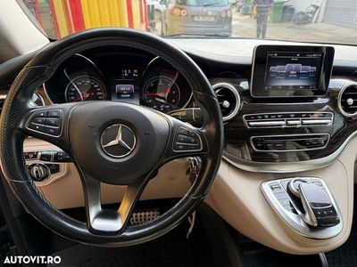Second-hand Mercedes V250 Avantgarde 190 CP (139 kW) 2016 Culoaregri Monovolum