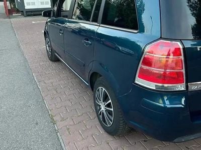 Utilizat 2016 Opel Zafira Monovolum | 2.500 EUR