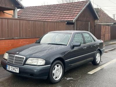Albastru Utilizat 1996 Mercedes C200 Berlinǎ | 4.800 EUR