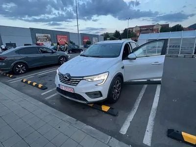 Alb Utilizat 2020 Renault Arkana SUV | 18.900 EUR (Puțin scump)