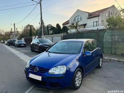 VW Golf V