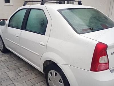 Utilizat 2011 Dacia Logan Berlinǎ | 2.750 EUR (Preț OK)