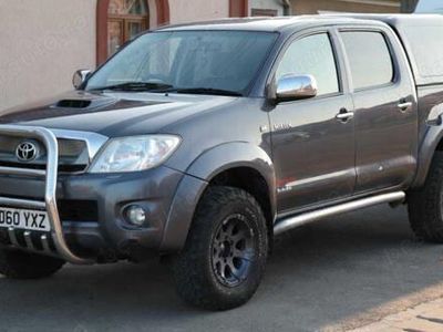 second-hand Toyota HiLux - 4x4 - an 2010