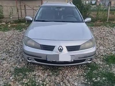 Utilizat 2005 Renault Laguna II | 700 EUR
