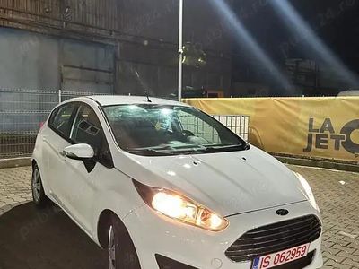 Second-hand Ford Fiesta 75 CP (55 kW) 2015 Hatchback