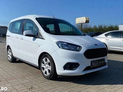 Culoarealb Utilizat 2020 Ford Tourneo Courier Monovolum | 13.799 EUR