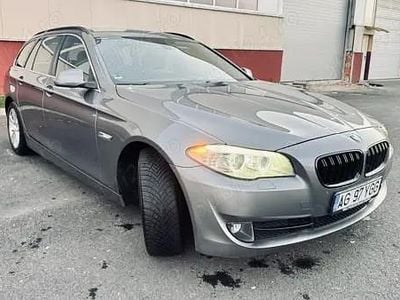 Gri Utilizat 2013 BMW 520 Hatchback | 9.400 EUR (Preț bun)