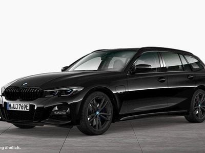Utilizat 2022 BMW 330e M Sport Break | 38.323 EUR (Preț OK)
