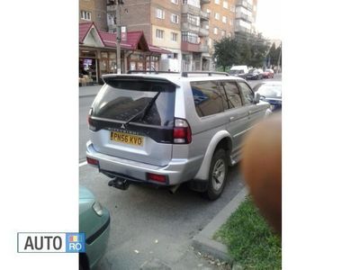 Second-hand Mitsubishi Pajero 140 CP (102 kW) 2007 Argintiu SUV