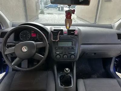 VW Golf V