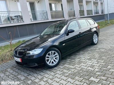 second-hand BMW 320 Seria 3 i Touring