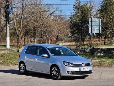 Second-hand VW Golf VI Team 160 CP (117 kW) 2010 Argintiu Hatchback